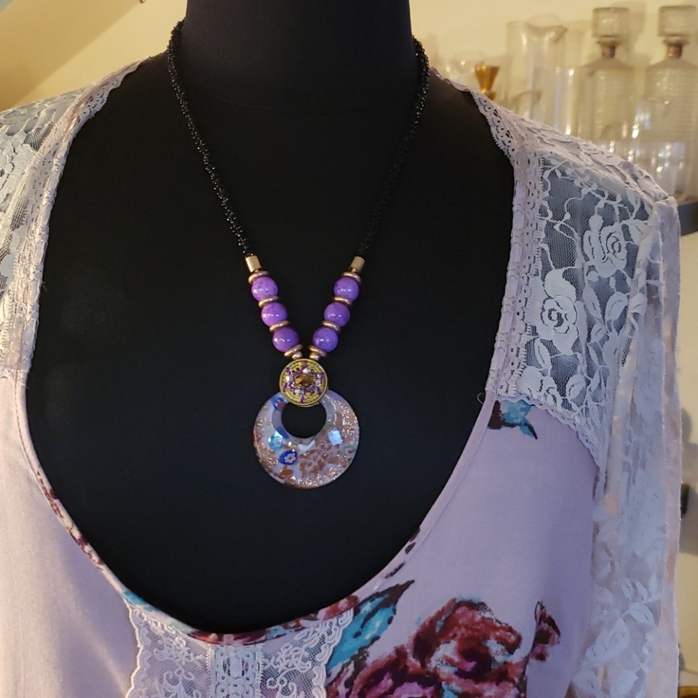 Pueple And Goldtone Pendant And Bead Necklace